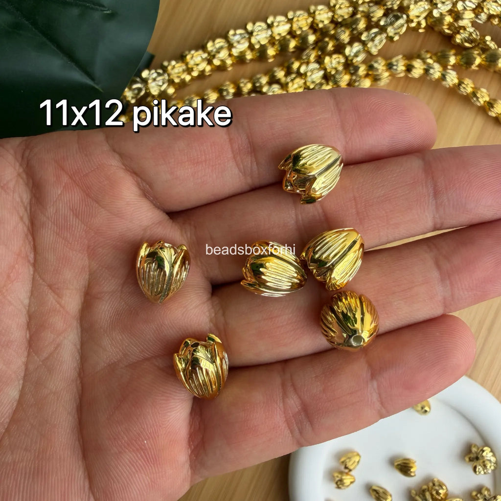 gold hawaiian beads