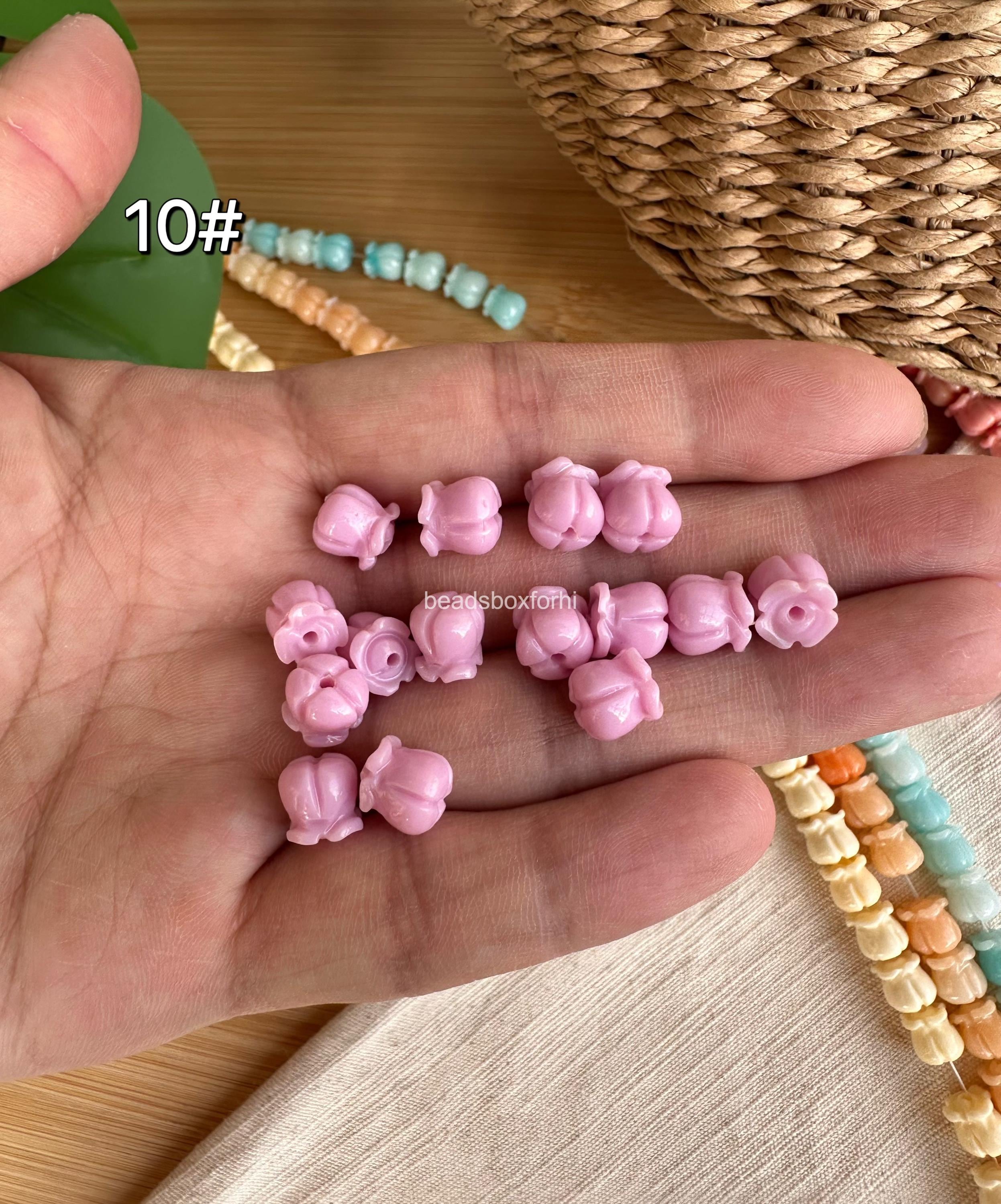 8.5mm Crown Flower Beads