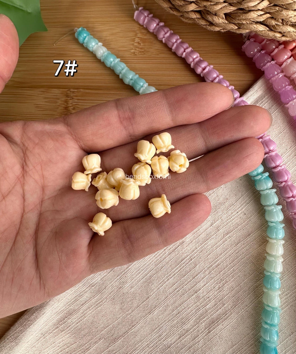 8.5mm Crown Flower Beads