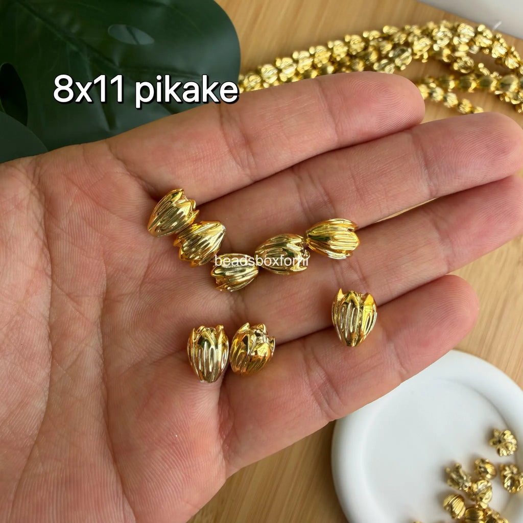 gold hawaiian beads