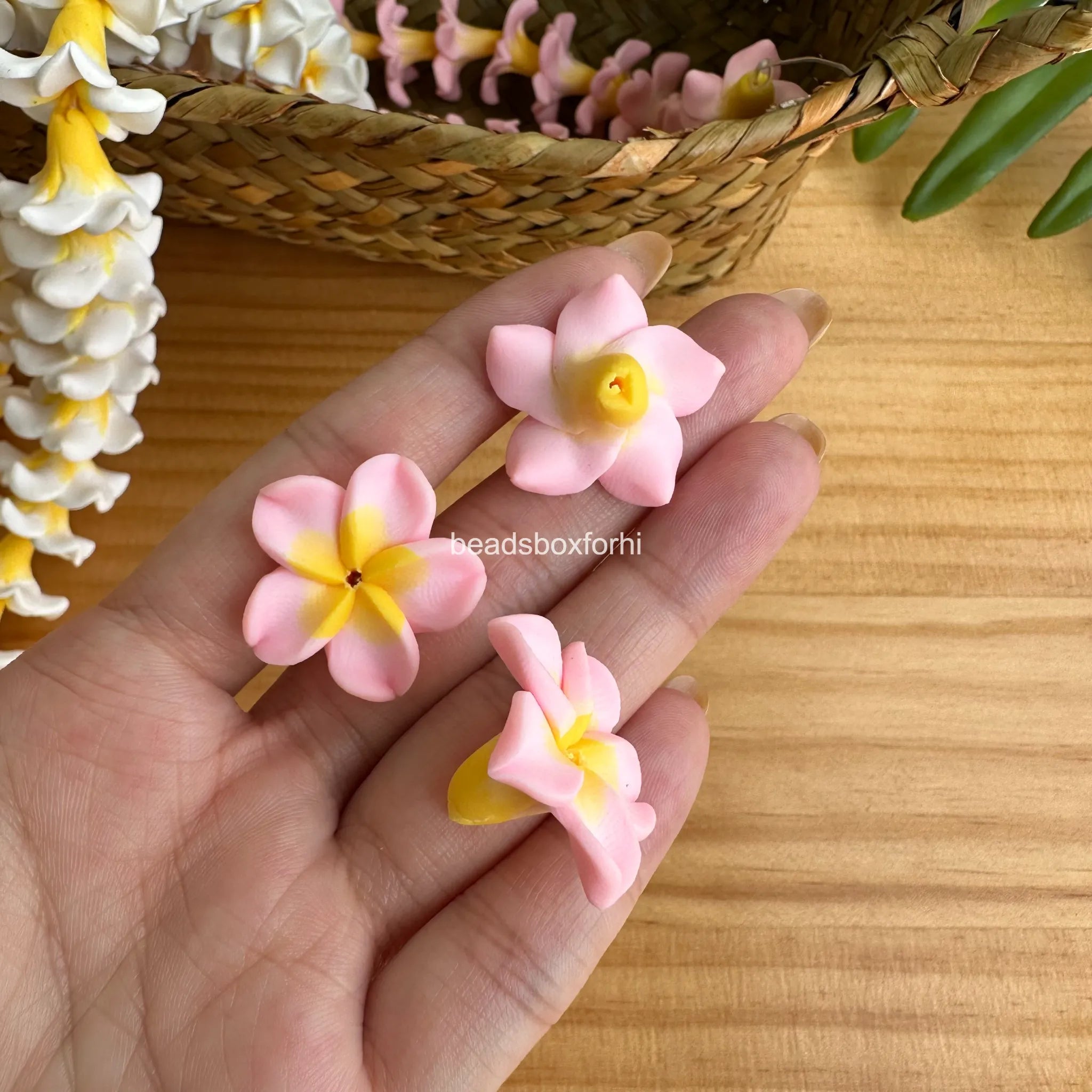 Clay White/ Pink Pluermia