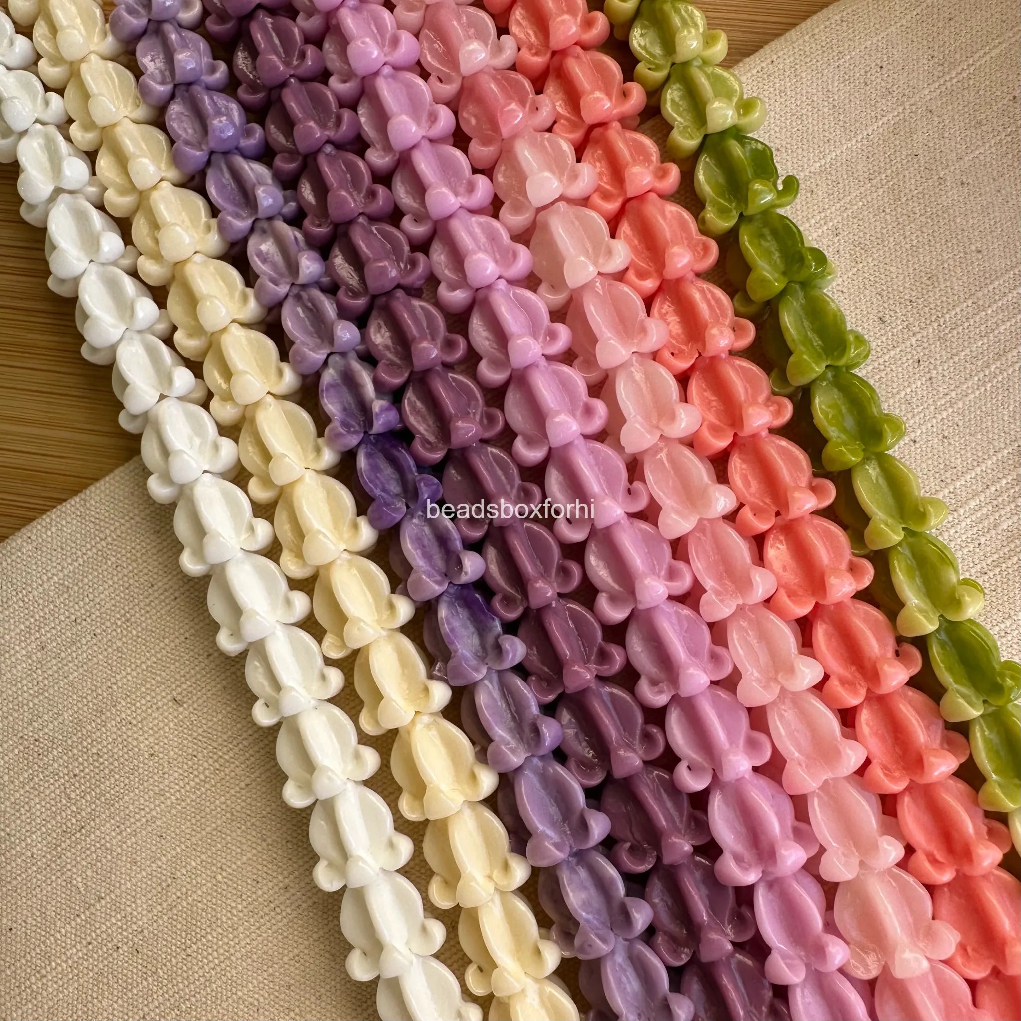 11.5 mm Crown Flower Beads