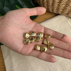 Resin gold shell clam beads