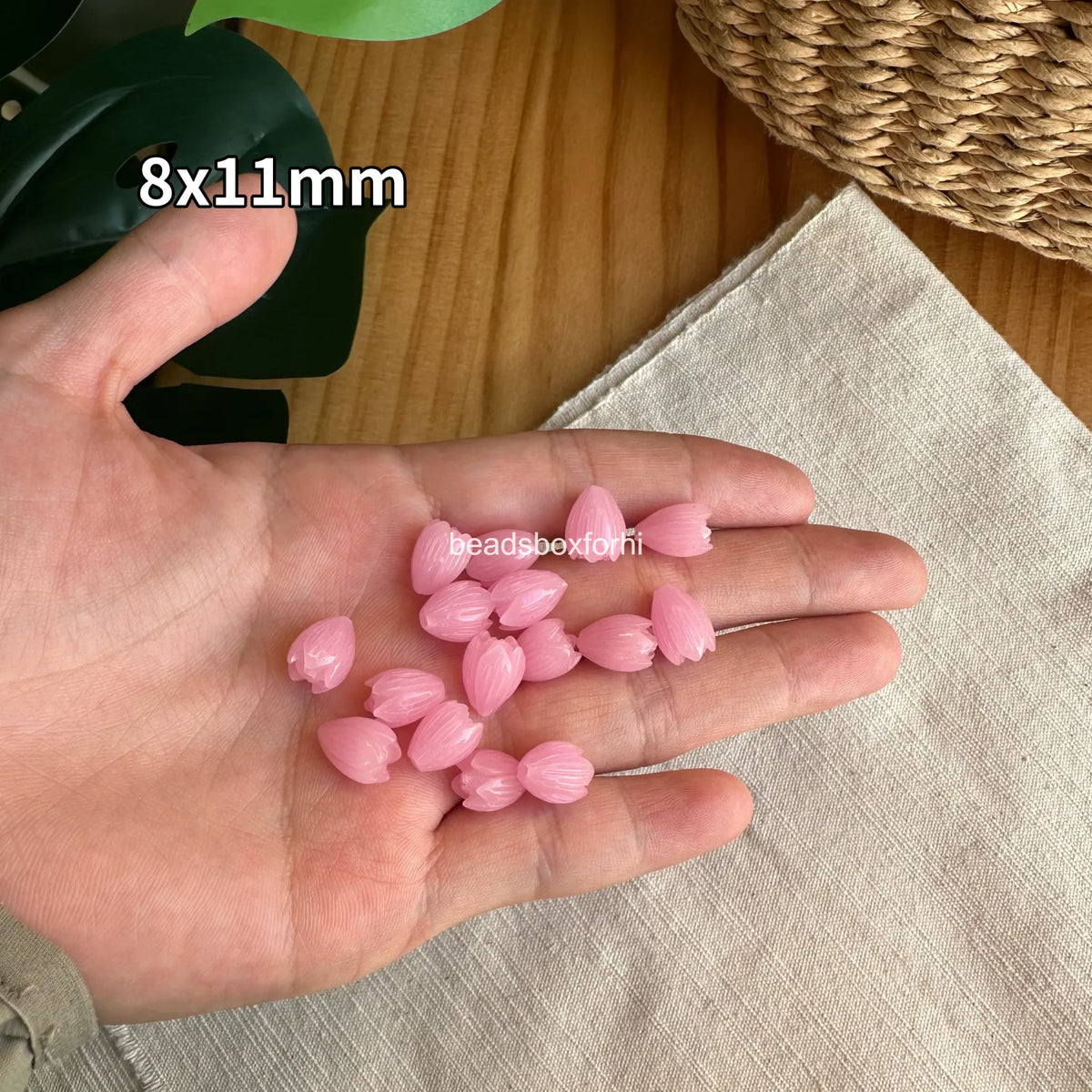 Transparent pink hawaiian beads