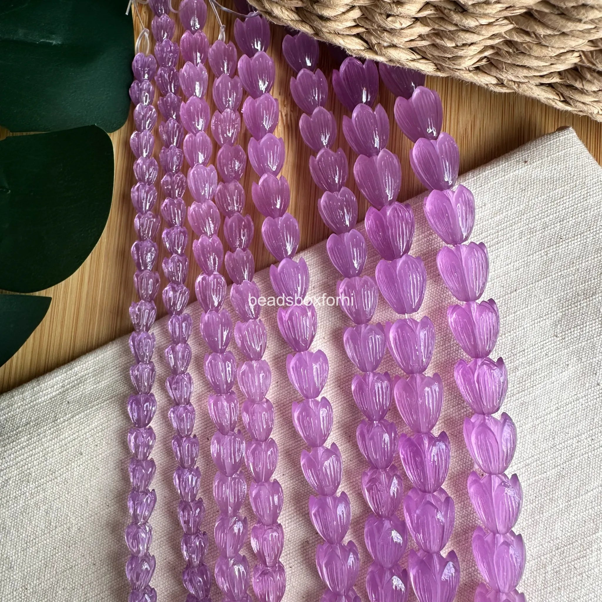 Transparent purple pikake