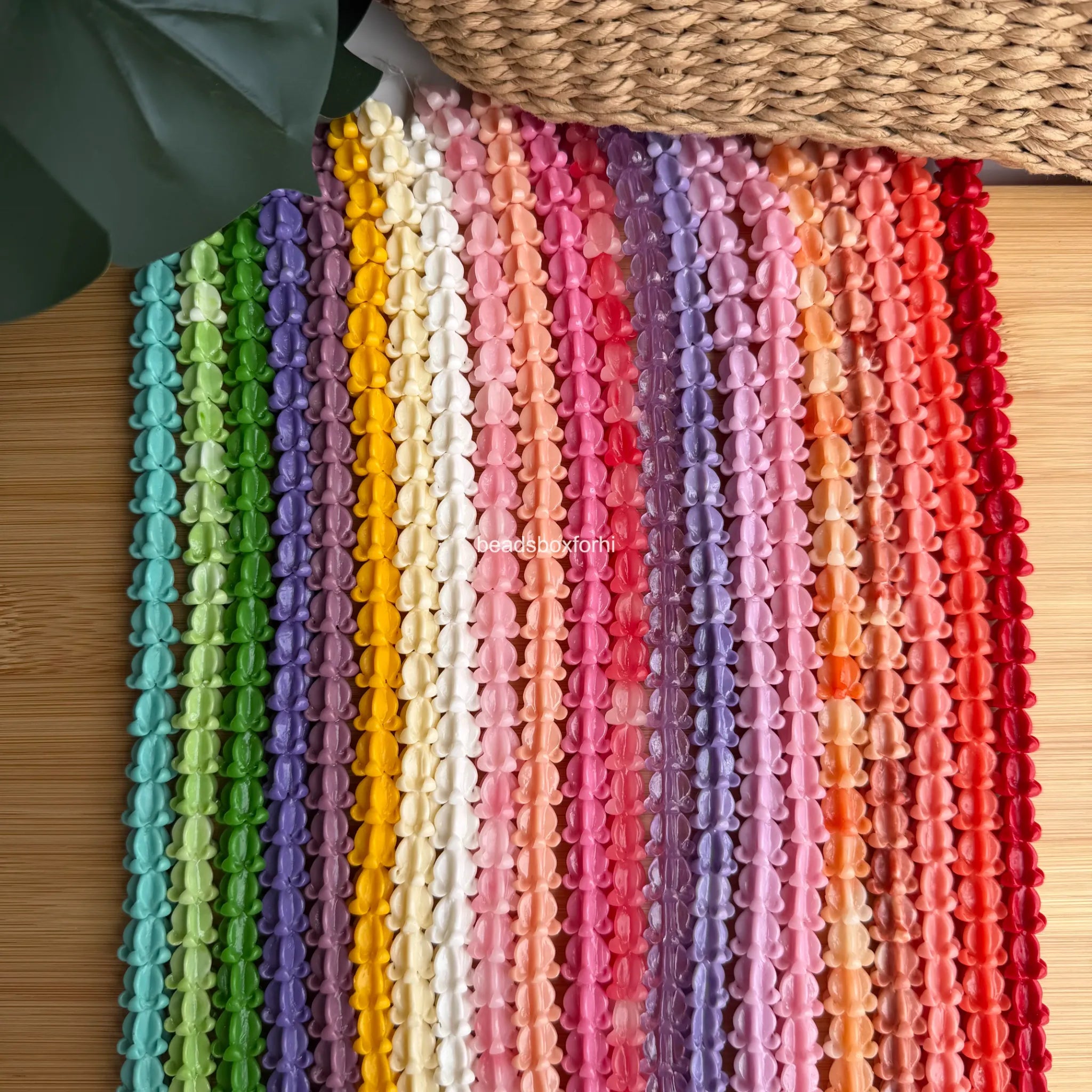 11.5 mm Crown Flower Beads