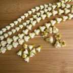 Puakenikeni/ Pakalana with green top