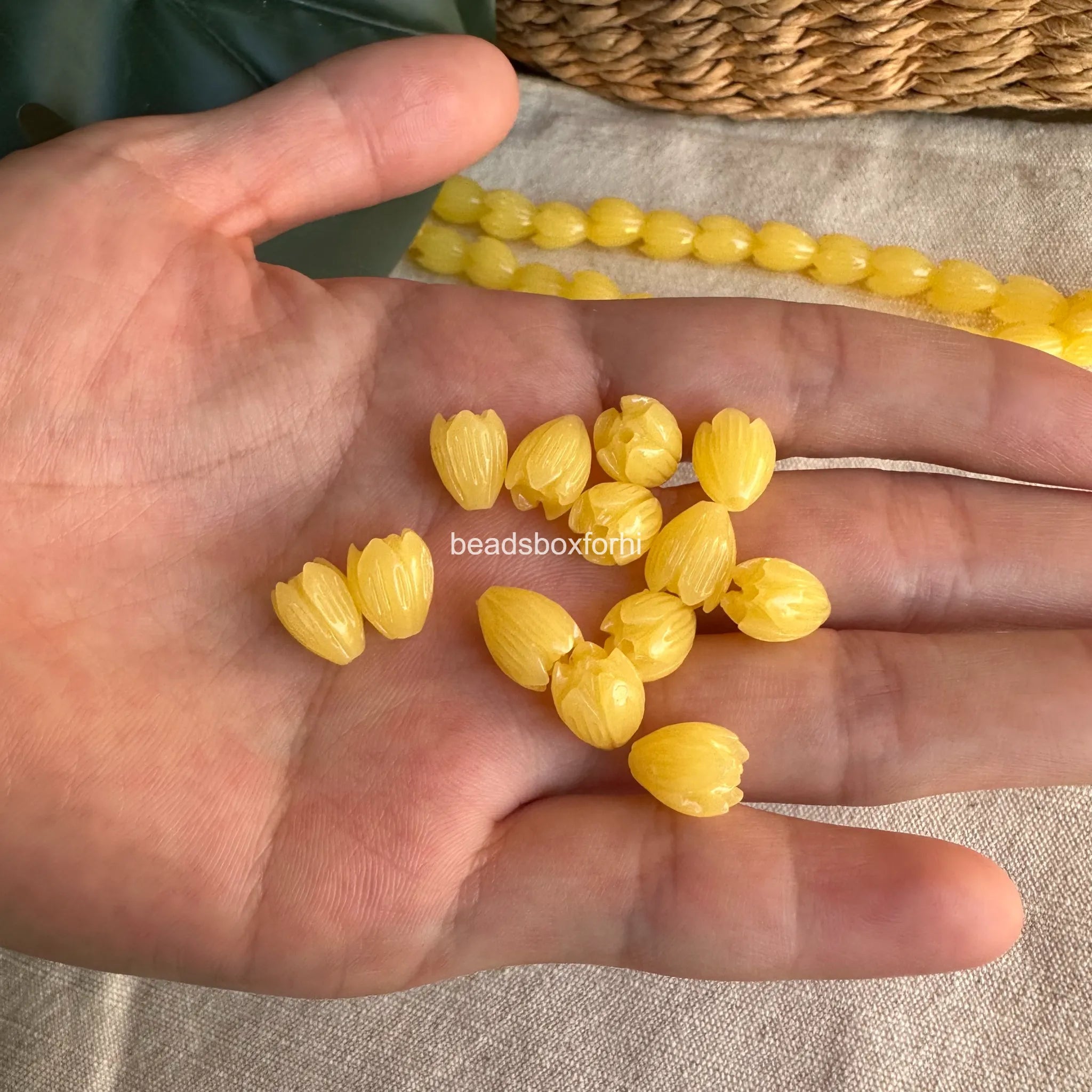 Translucent Yellow Pikake