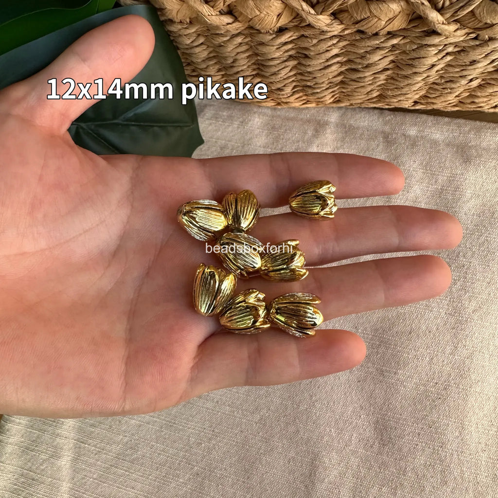 gold hawaiian beads