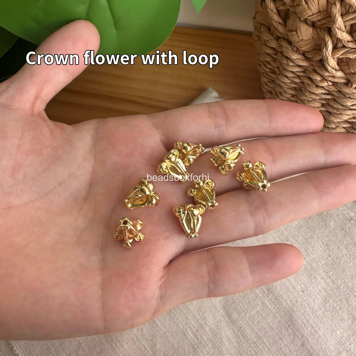 Metal Gold Hawaiian Beads