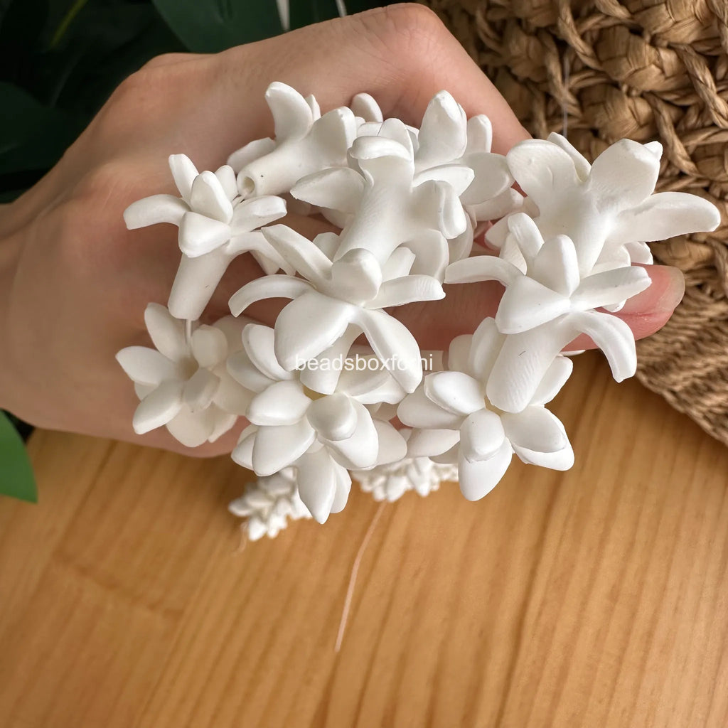 Polymer Clay Blooming pikake